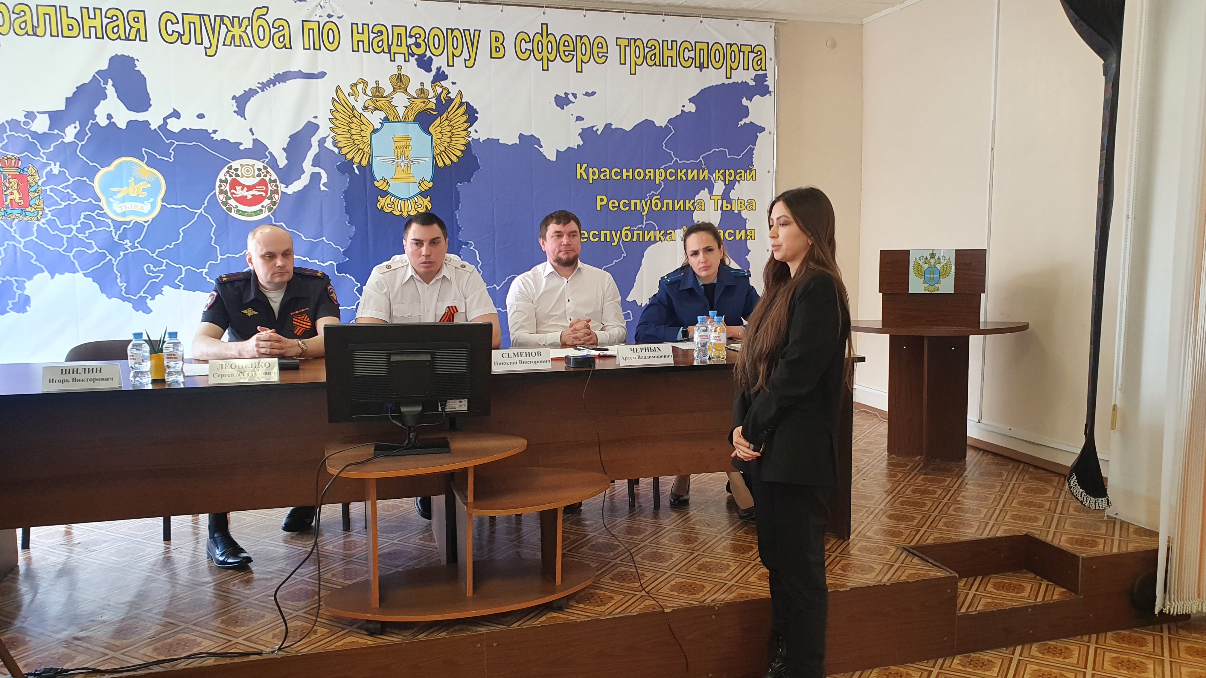 В Красноярске обсудили результаты контроля на транспорте
